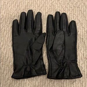 Never used black leather gloves